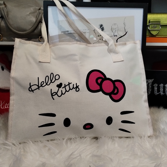 NEW Sanrio Hello Kitty Canvas Tote - Picture 2 of 5